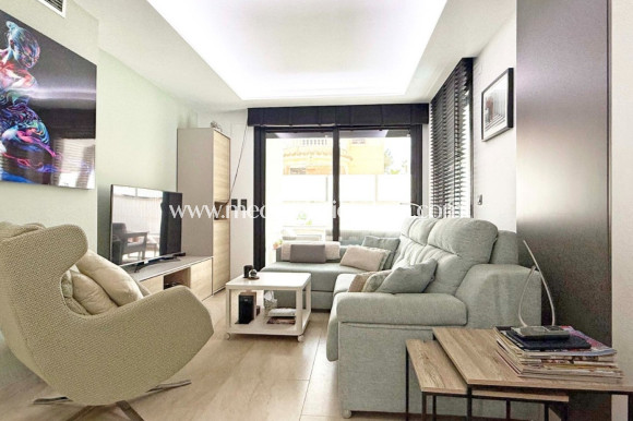 Sala - Fristående villa - Orihuela Costa - Villamartín