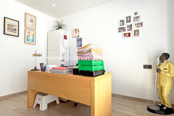Sala - Fristående villa - Orihuela Costa - Villamartín