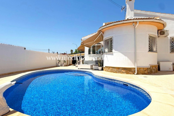 Sala - Fristående villa - Rojales - Ciudad Quesada