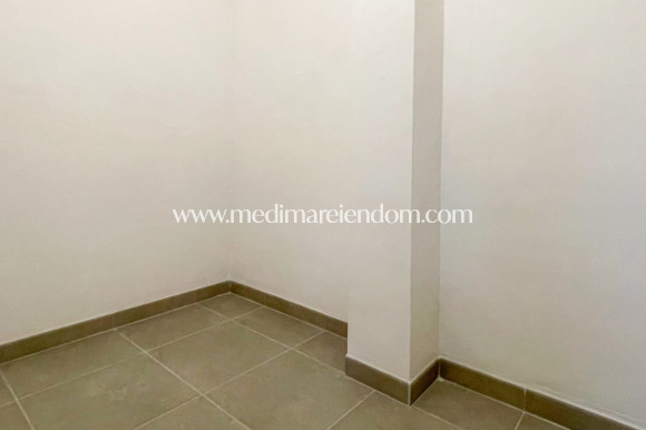 Sala - Lägenhet - Orihuela Costa - Punta Prima