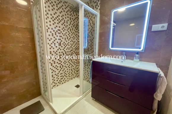 Sala - Lägenhet - Torrevieja - Playa Del Cura