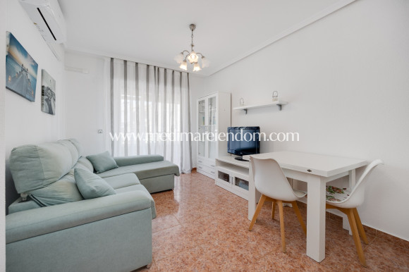 Sala - Lägenhet - Torrevieja - Playa Del Cura