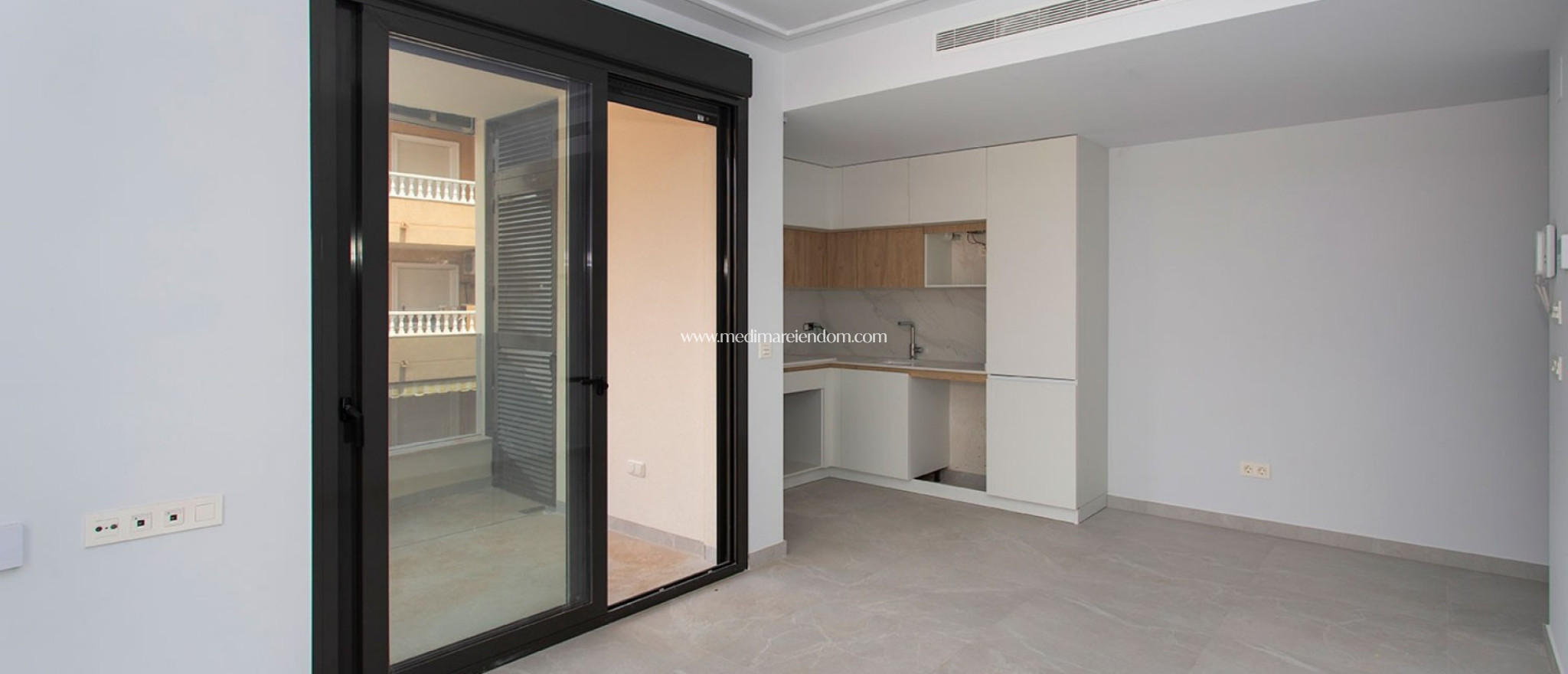Sala - Lägenhet - Torrevieja - Playa del Cura