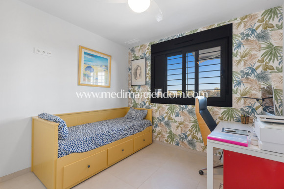 Sala - Lägenhet - Torrevieja - Rocio del Mar