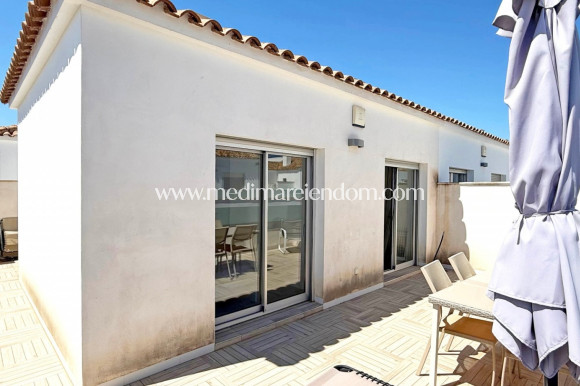 Sala - Parhusvilla - Orihuela Costa - Los Dolses