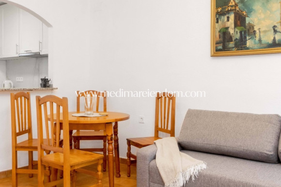 Sala - Radhus - Orihuela Costa - La Zenia