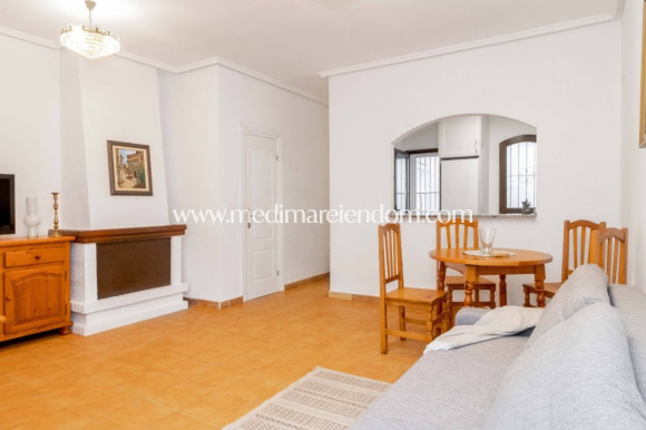 Sala - Radhus - Orihuela Costa - La Zenia