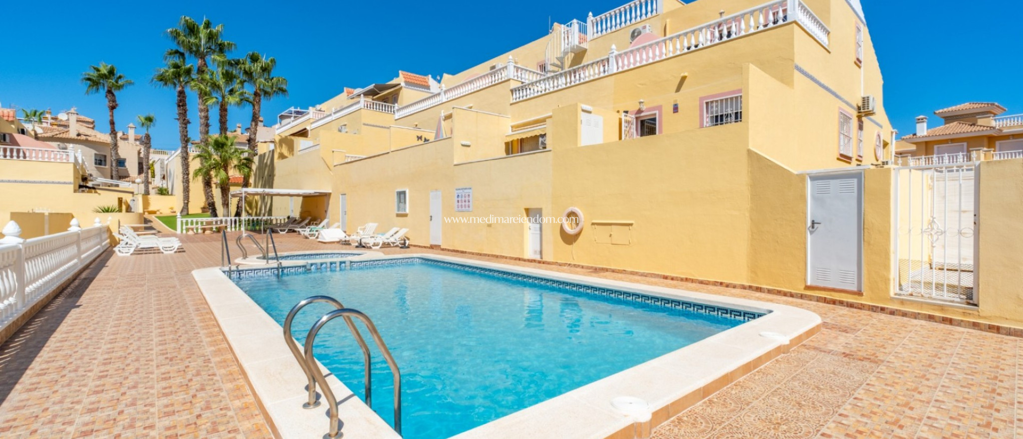 Sala - Radhus - Orihuela Costa - Las Filipinas