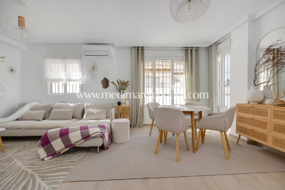 Sala - Radhus - Orihuela Costa - Lomas De Cabo Roig