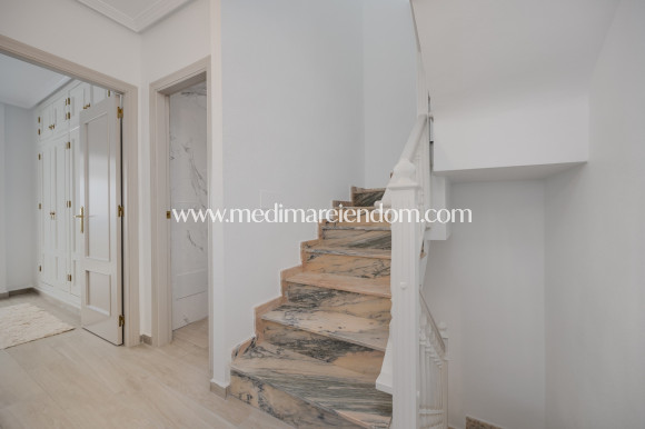 Sala - Radhus - Orihuela Costa - Lomas De Cabo Roig