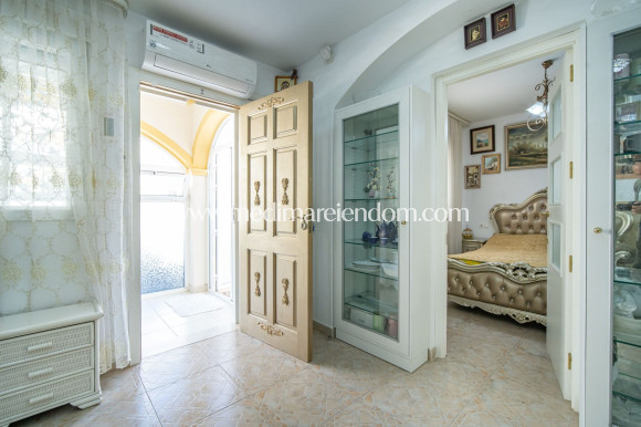 Sala - Radhus - Orihuela Costa - Playa Flamenca