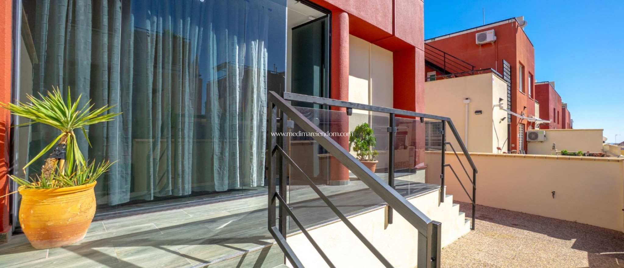 Sala - Radhus - Orihuela Costa - Villamartín