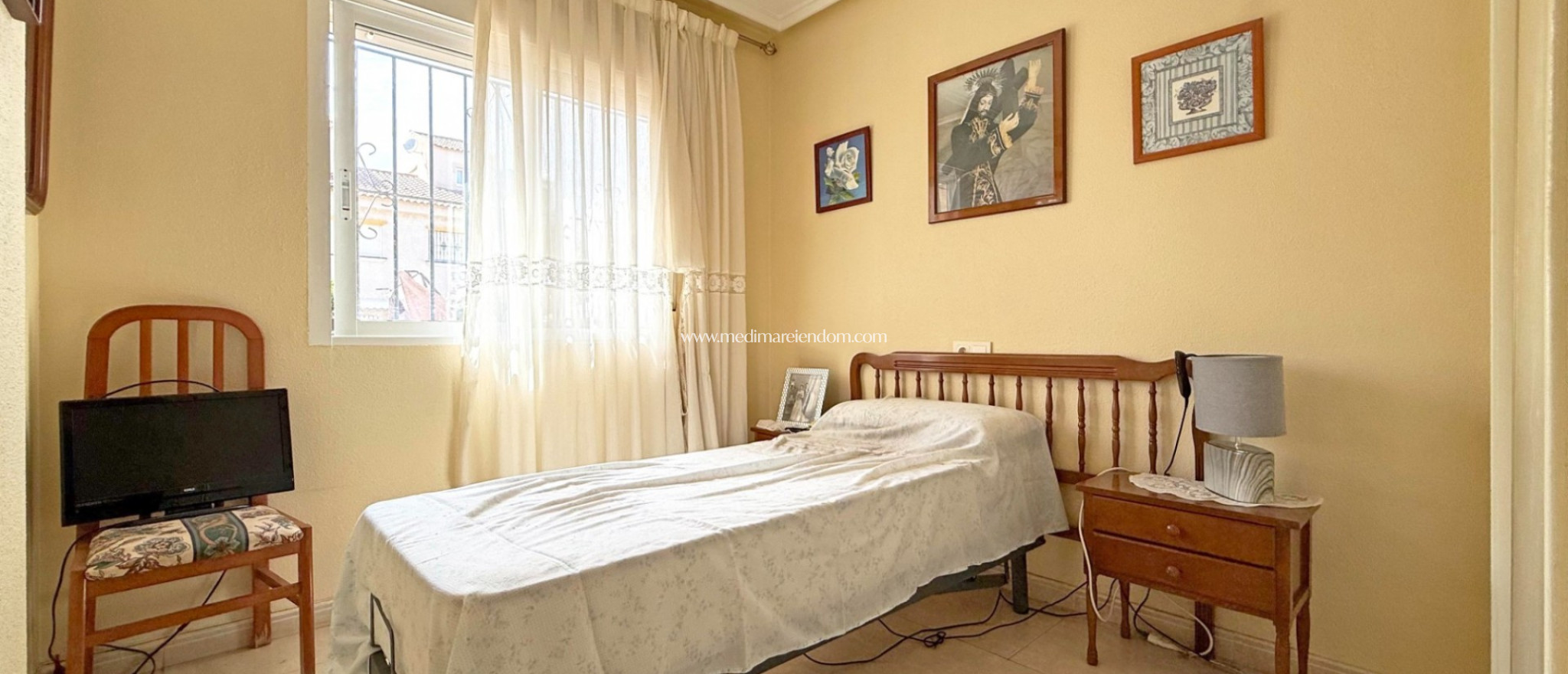 Sala - Radhus - Torrevieja - La Siesta - El Salado -  Torreta