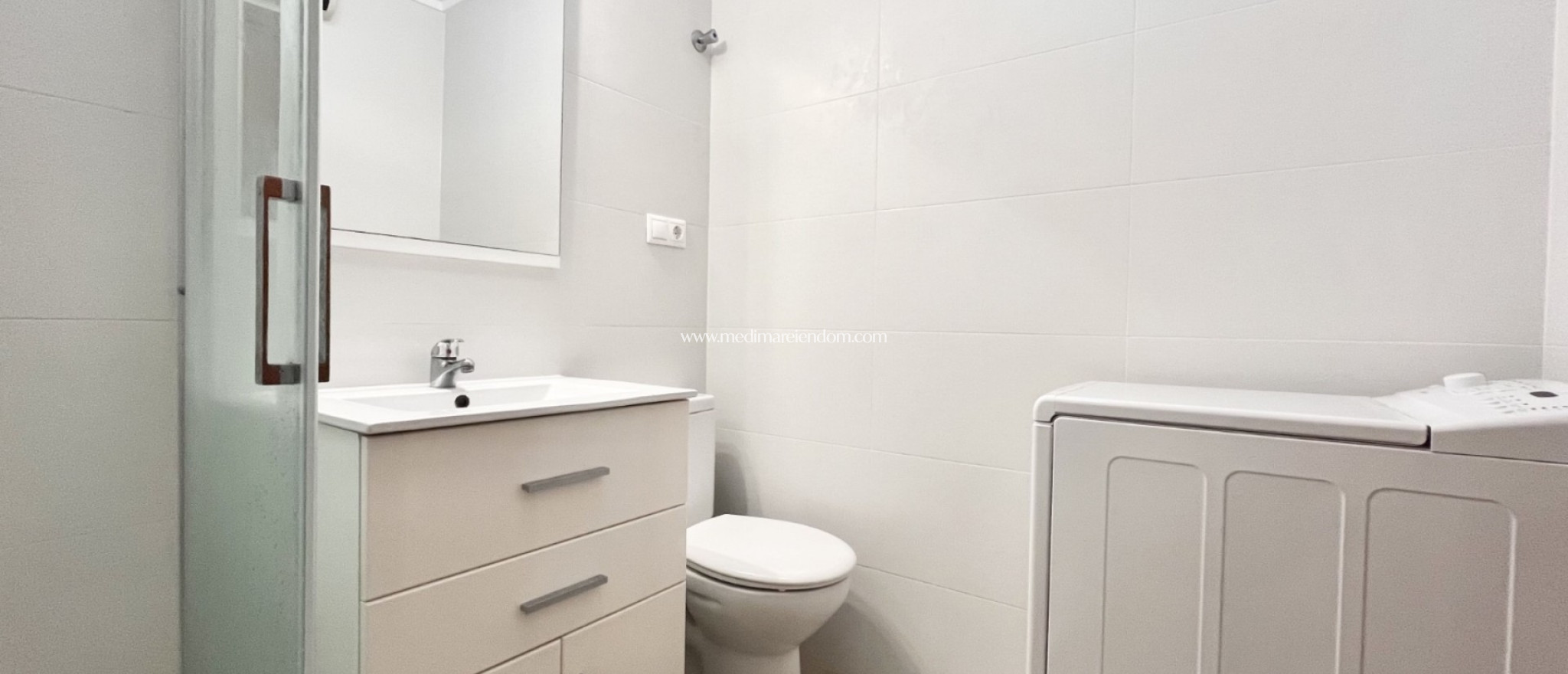 Sala - Radhus - Torrevieja - La Siesta - El Salado -  Torreta