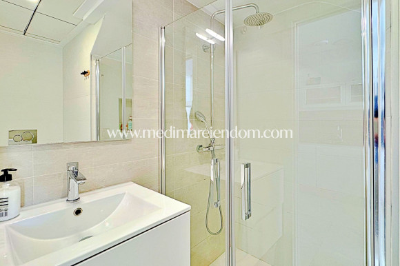 Sala - Radhus - Torrevieja - Los Balcones