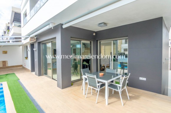 Sala - Villa - Orihuela Costa - Villamartin