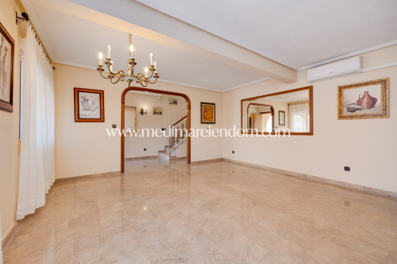 Sala - Villa - Torrevieja - El Chaparral