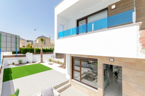 Town House - Nybyggnad - Torrevieja - Torrevieja