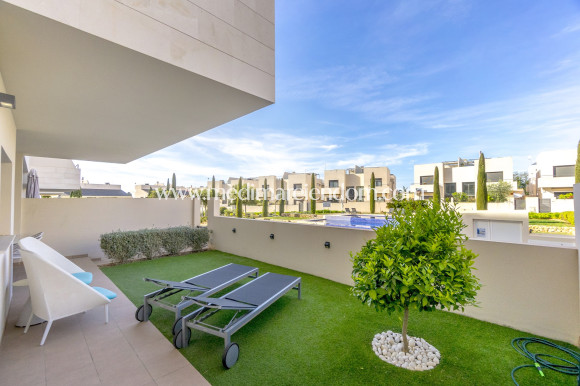 Tweedehands - Appartement - Orihuela Costa - Urbanización Montezenia-Torrezenia