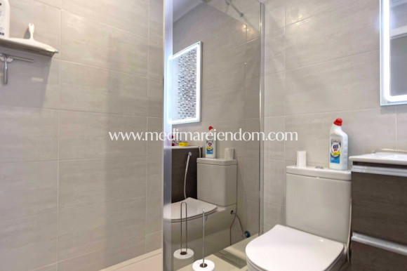 Tweedehands - Bungalow - Orihuela Costa - La Zenia