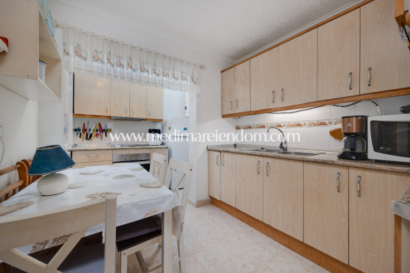 Tweedehands - Geschakelde Woning - Torrevieja - Torretas