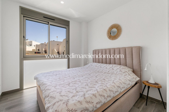 Tweedehands - Villa - Orihuela - Villamartin