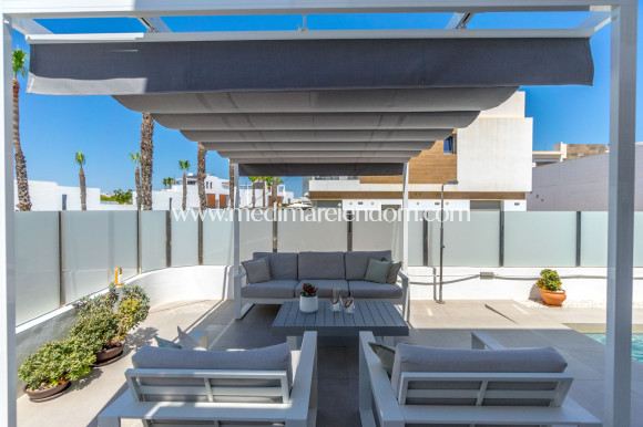 Tweedehands - Villa - Orihuela - Villamartin