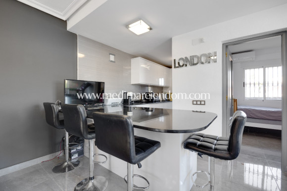 Tweedehands - Villa - Orihuela - Villamartin