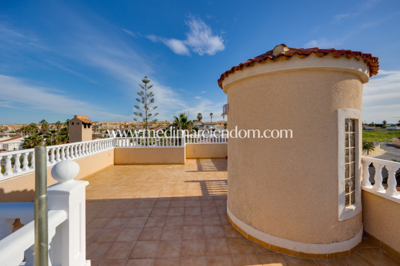 Tweedehands - Villa - Torrevieja - El Chaparral