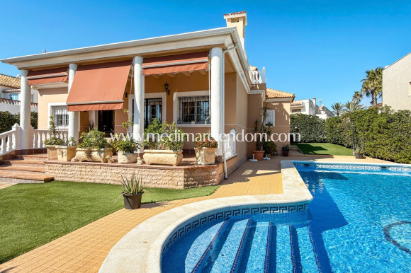 Tweedehands - Vrijstaande villa - Torrevieja - Torrelamata - La Mata