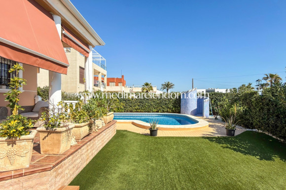 Tweedehands - Vrijstaande villa - Torrevieja - Torrelamata - La Mata