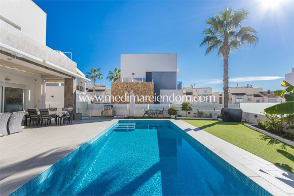 Tweedehands - Vrijstaande Villa - Torrevieja