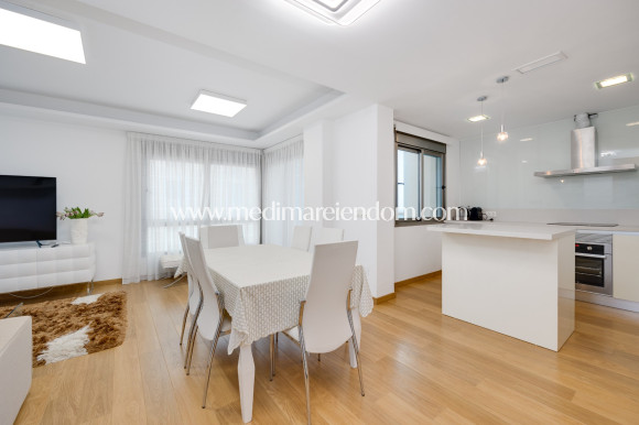 Verkauf - Apartment - La Manga del Mar Menor - La Manga