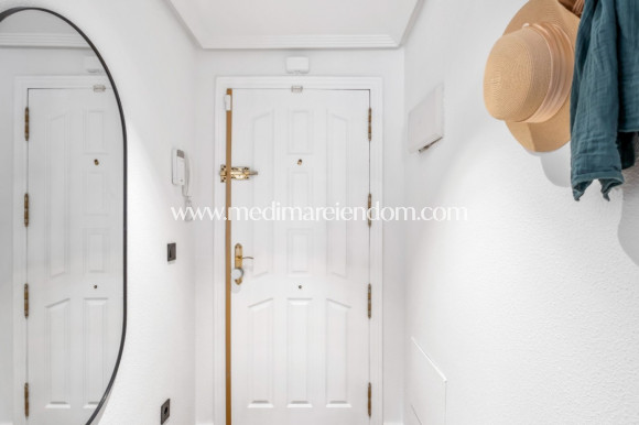 Verkauf - Apartment - Orihuela Costa - La Florida