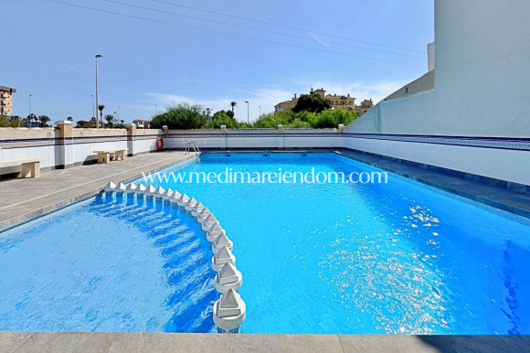 Verkauf - Apartment - Orihuela Costa - La Zenia