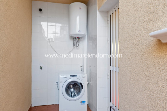 Verkauf - Apartment - Orihuela Costa - Punta Prima