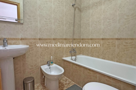 Verkauf - Apartment - Orihuela Costa - Punta Prima