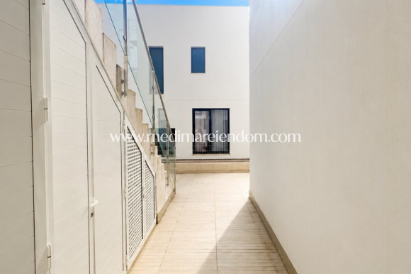 Verkauf - Apartment - Orihuela Costa - Punta Prima