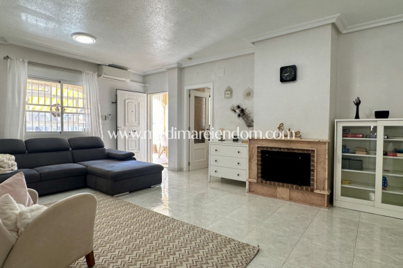 Verkauf - Freistehende Villa - Orihuela Costa - Los Dolses