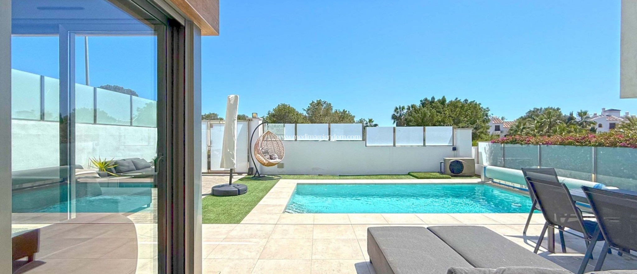 Verkauf - Freistehende Villa - Orihuela Costa - Villamartín