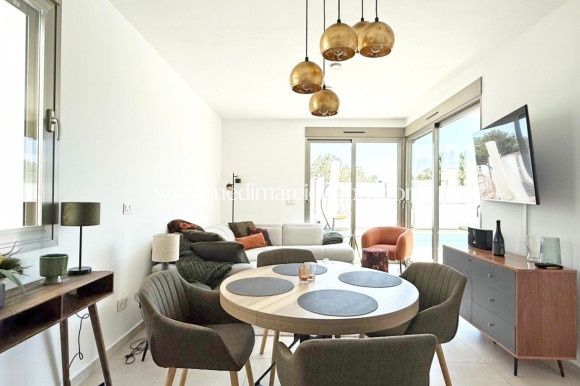 Verkauf - Freistehende Villa - Orihuela Costa - Villamartín