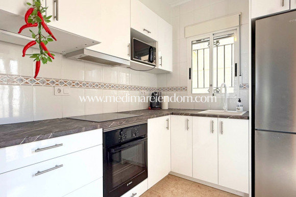 Verkauf - Freistehende Villa - Orihuela Costa - Villamartín