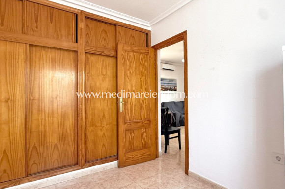 Verkauf - Freistehende Villa - Orihuela Costa - Villamartín