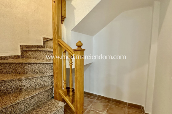 Verkauf - Freistehende Villa - Orihuela Costa - Villamartín