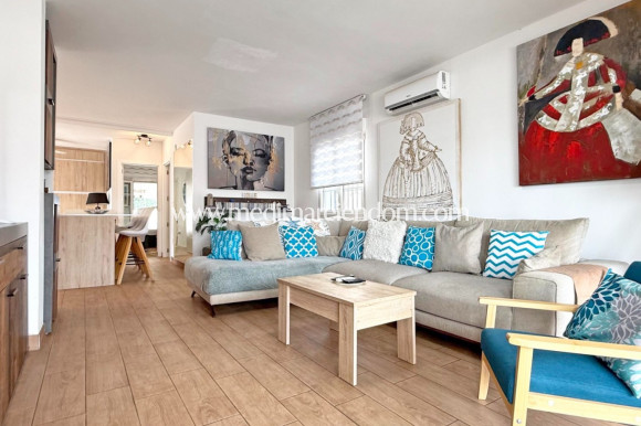 Verkauf - Freistehende Villa - Orihuela Costa - Villamartín