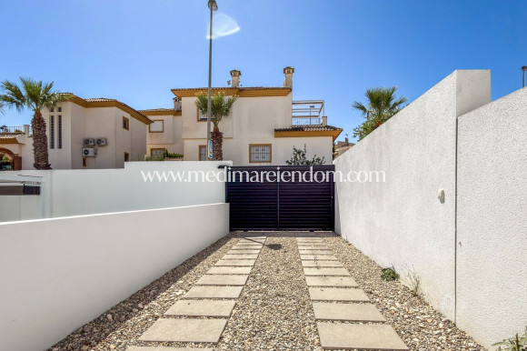 Verkauf - Freistehende Villa - Rojales - Ciudad Quesada