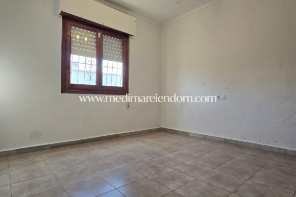 Verkauf - Freistehende Villa - Torrevieja - El Chaparal