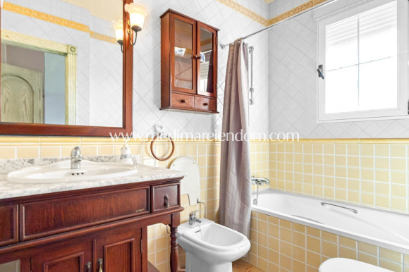 Verkauf - Freistehende Villa - Torrevieja - Torrelamata - La Mata