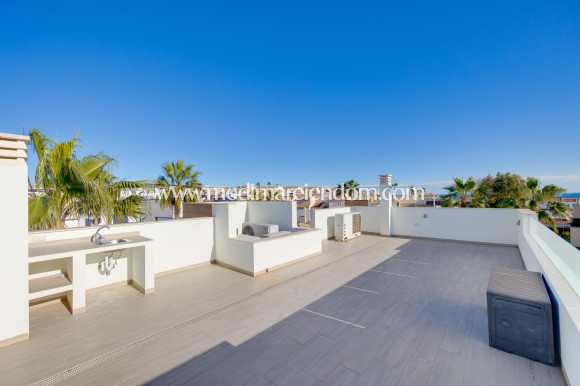 Verkauf - Freistehende Villa - Torrevieja