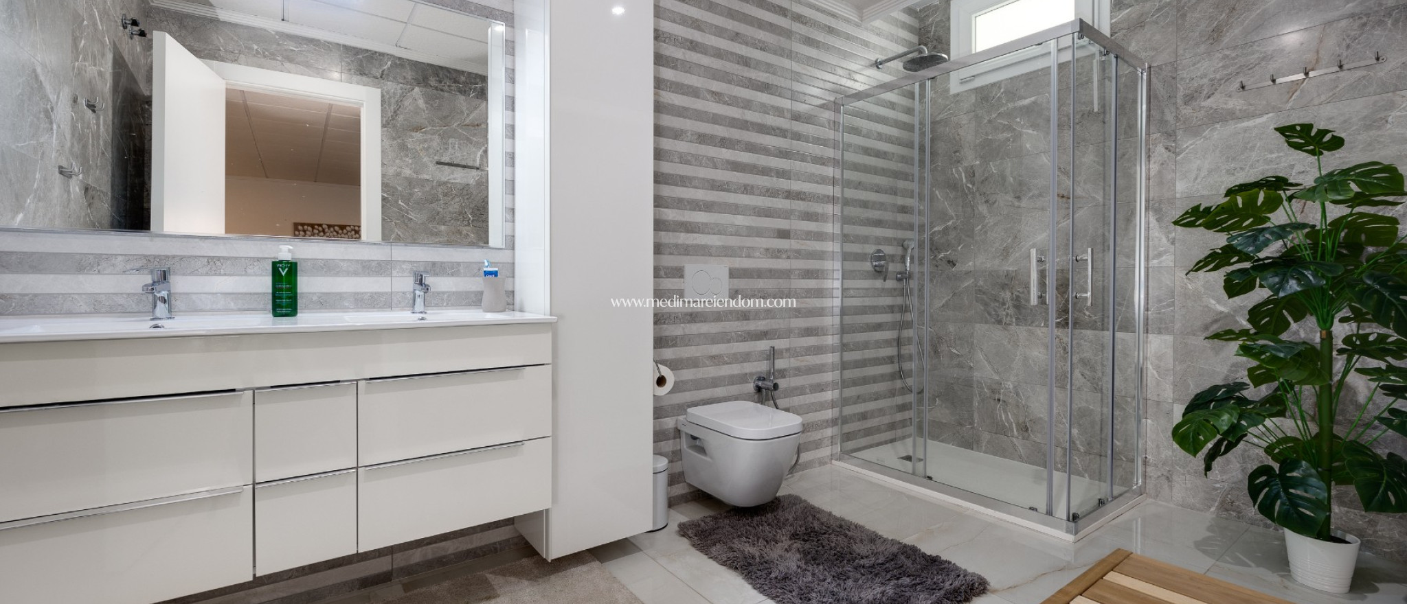 Verkauf - Freistehende Villa - Torrevieja